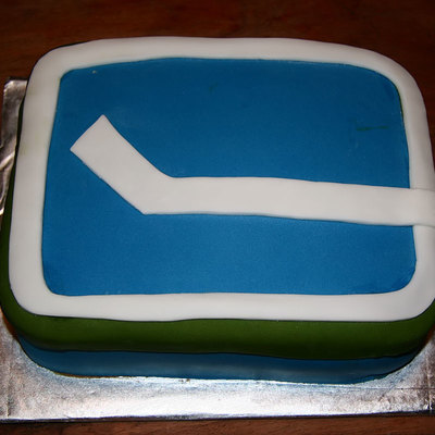 Canucks Cake