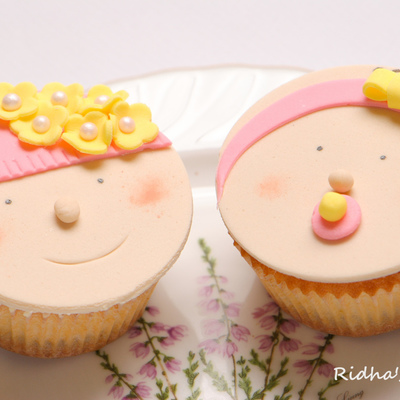 Baby Girl Cupcake