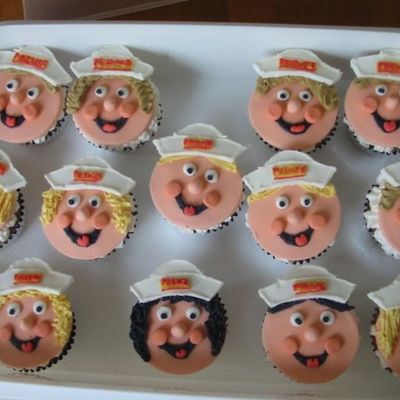 Pee Wee Club Cupcakes