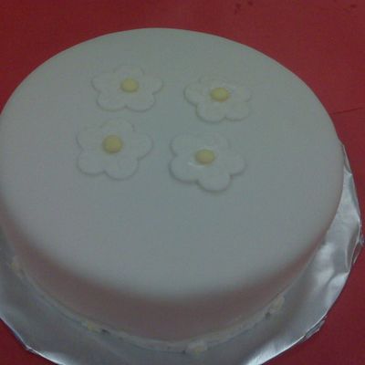 Daisy Marshmallow Fondant