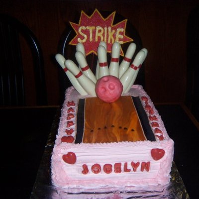 Bowling Cake