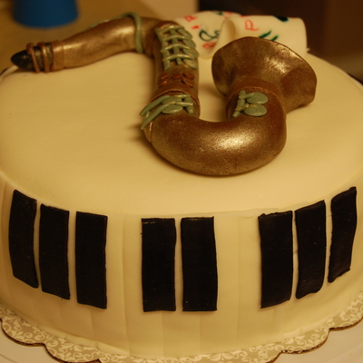 Saxophone Cake