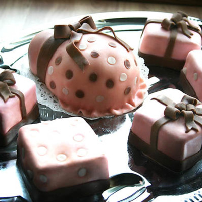 Mini Baby Shower Cakes