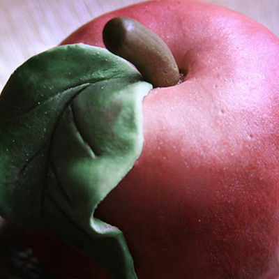 Miniature Apple Cake