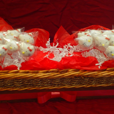 Hello Kitty Cake Pops