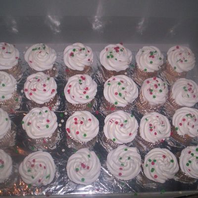 Tylers Christmas Party Cupcakes