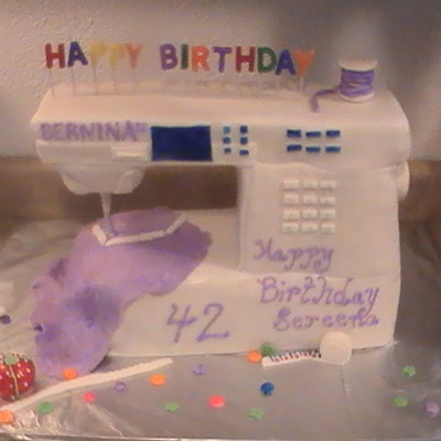 Moms Sewing Machine Cake