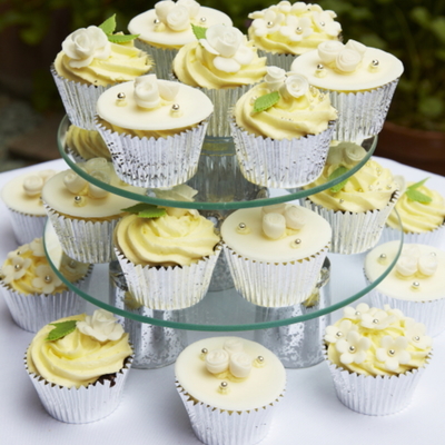 White Cupcakes