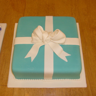 Tiffany Box Wedding Or Engagment Cake