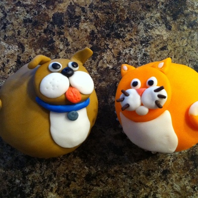 Puppy & Kitty Cupcakes