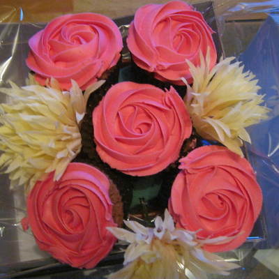 Pink Cupcake Bouquet