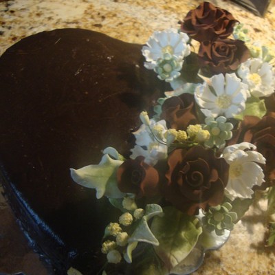 Mothers Day Cheese Cake Heart Cake Covered With Chocolate Ganache