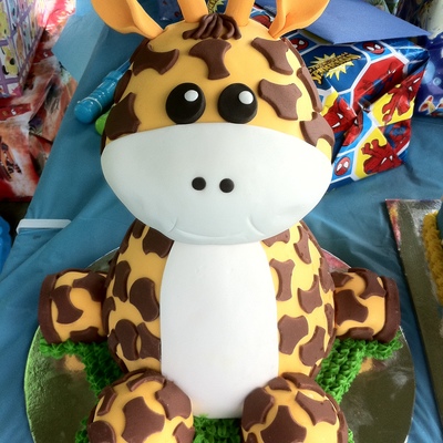 3D Giraffe Cake