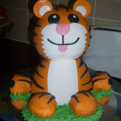 Tyrone Tiger Cake