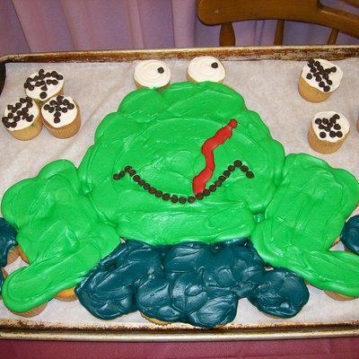 Frog Cup Cakes