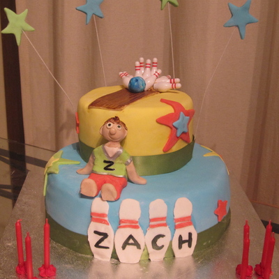 Bowling Cake