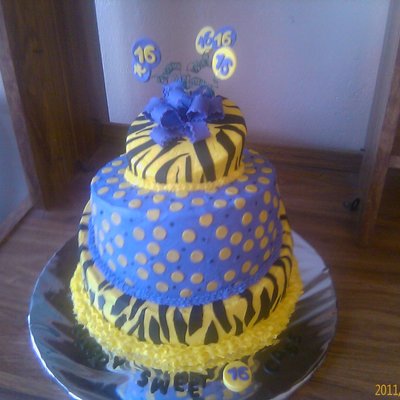 Sweet Sixteen Cake
