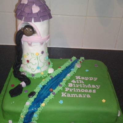 Rapunzel Cake