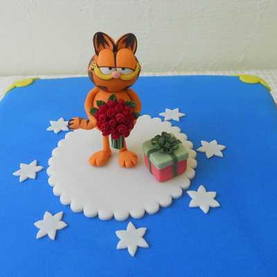 Garfield Birthday Cake