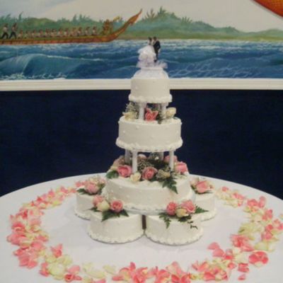 Tiggi's Wedding Cake