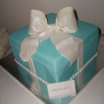 Tiffany Box Cake