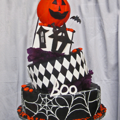 Crazy Halloween Cake
