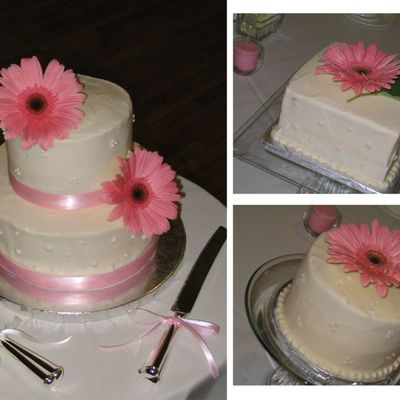 Pink Gerberas With Table Cakes