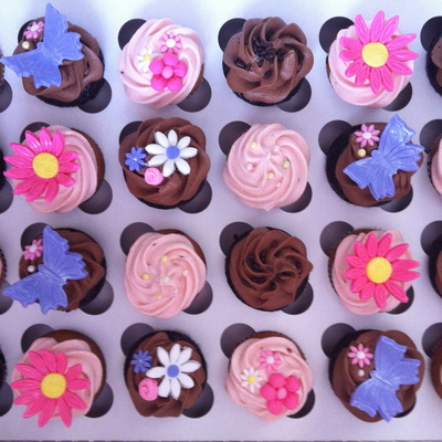 Butterfly And Flower Cupcakes