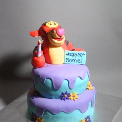 Tigger Birthday Cake