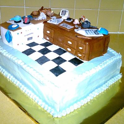Kitchen/desk Cake