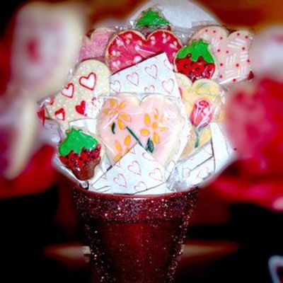 V'day Cookie Bouquets
