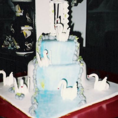 Waterfall Wedding Cake