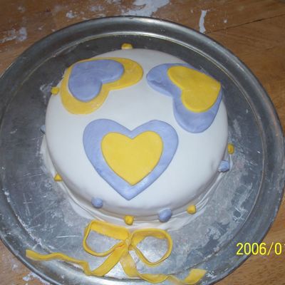 Purple And Yellow Hearts,fondant