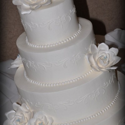Gardenia Wedding Cake
