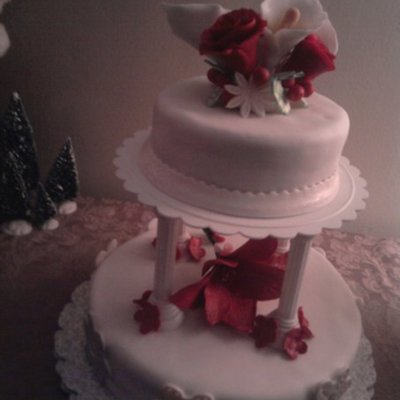X-Mas Cake W/flowers