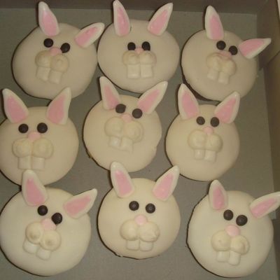 Bunny Face Cupcakes