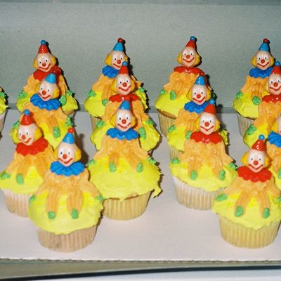 Clowns And More Clowns