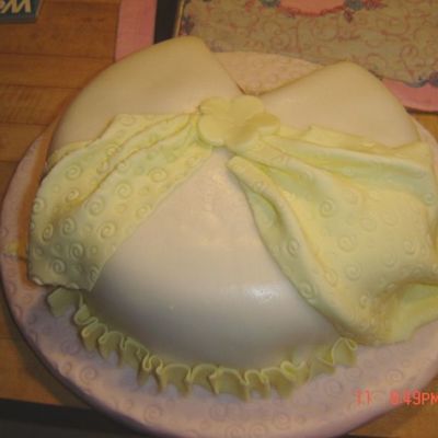 Fondant And Gumpaste Glass- Fondant Swag