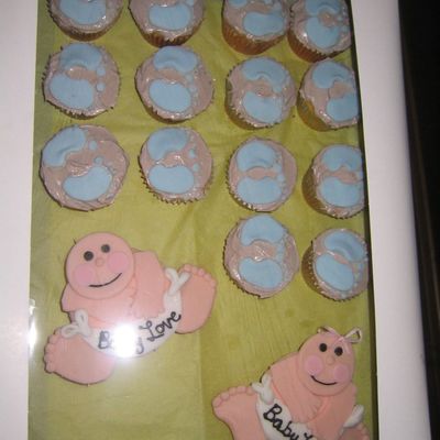 Baby Shower Cupcakes
