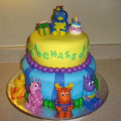 Backyardigans Cake