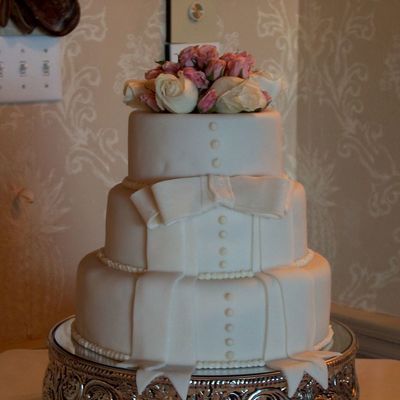 Replica Of J Lo And Marc Anthony's Cake