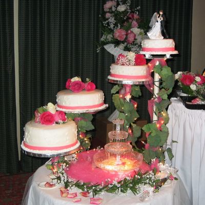 Jovick's Wedding Cake