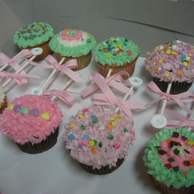Cupcake Rattles