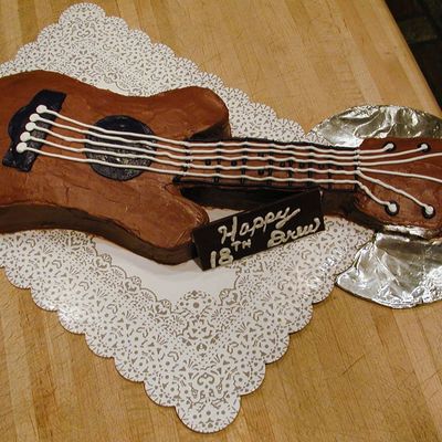 Guitar Cake For Sons 18Th Birthday
