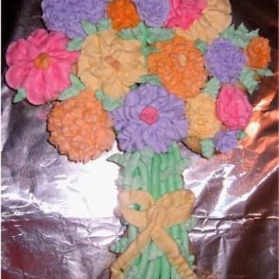 Bouquet Of Flowers Cupcake Cake