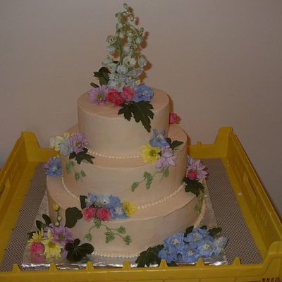 Wedding Cake With Fresh Flowers