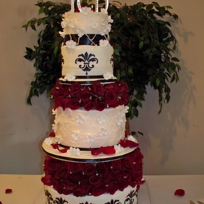 Red Rose Black Stencil