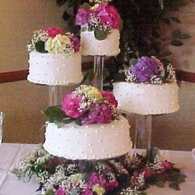 Fresh Flowers And Fondant Pearls