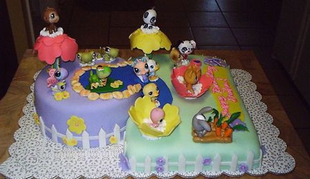Littlest Pet Shop Cake - CakeCentral.com