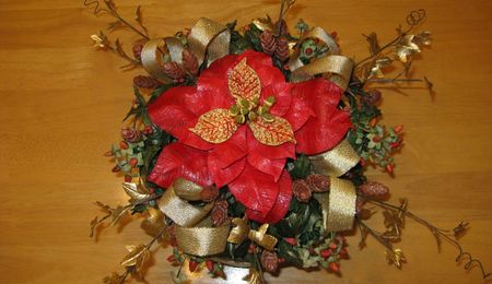 Poinsettia christmas cake